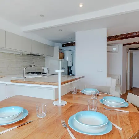 Apartament Cozy In With Wifi