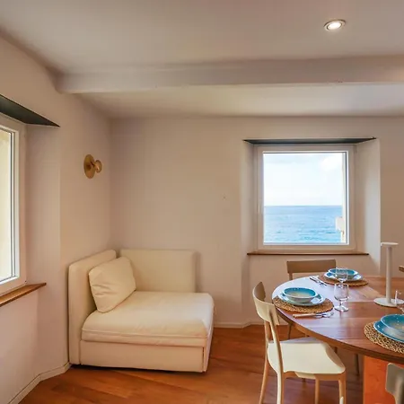 Cozy In With Wifi Apartment